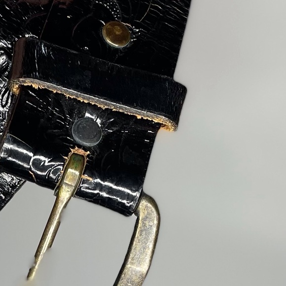 Vintage Tooled Leather Western Belt - Picture 7 of 8